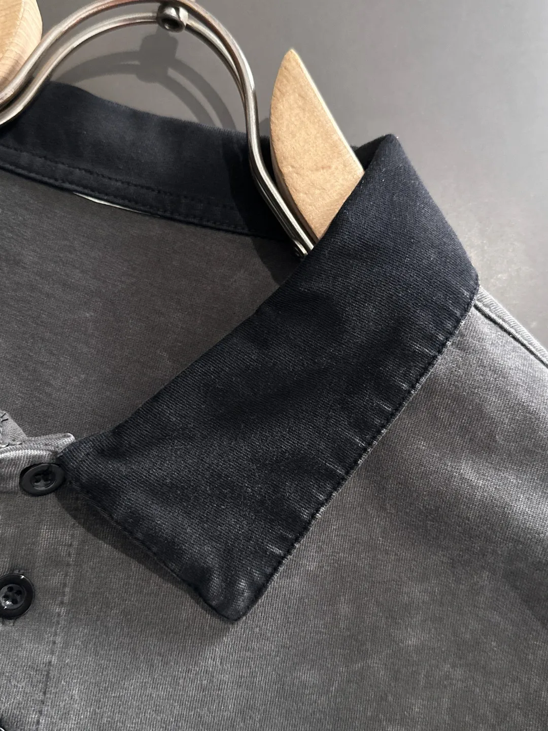 Next day shipping P460 Stone lsland/stone island high quality 2025 spring and summer new casual heavy industry suit exclusively developed by yb! High quality production! Imported custom-made fabrics for foreign orders, with high breathability and comfort, impeccable details, brand element design concept, delicate and soft feel! It presents a casual cut and the upper body shape is great! On sale simultaneously on the official website! From a high-end men's positioning brand, the low-key luxury taste is irresistible! Exquisite workmanship and impeccable quality! The overall style is simple, fashionable and timeless, fully meeting the requirements of stylish and tasteful dressing! Size: S-XXL